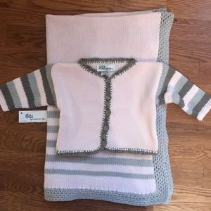 Sweater and blanket set